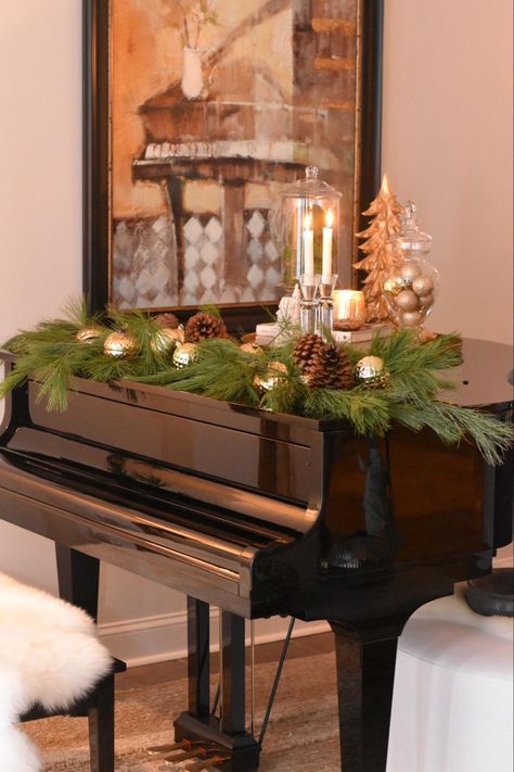 Piano Holiday Decor, Piano Decor Christmas, Decorating A Piano For Christmas, Christmas Decorations On Piano, Piano Christmas Decor Ideas, Top Of Piano Christmas Decor, Christmas Piano Decorating Ideas, Decorate Piano For Christmas, Piano Top Christmas Decor