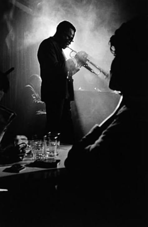 Jazz Aesthetic, Dennis Stock, Jazz Photography, Arte Jazz, Newport Jazz Festival, Jazz Artists, Jazz Art, Photo Store, Jazz Club