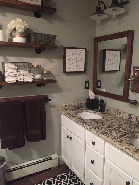 Granite Bathroom, Rustic Farmhouse Bathroom, Farmhouse Bathroom Decor Ideas, White Bathroom Cabinets, Brown Granite, Brown Bathroom, Farmhouse Ideas, Bathroom Decor Ideas, Farmhouse Bathroom Decor