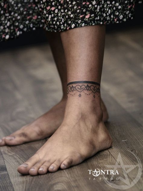 Tantra Tattoo, Ankle Band Tattoo, Tattoo Band, Band Tattoo Designs, 3 Tattoo, Band Tattoo, Arm Tattoo, Tattoo Design, Triangle Tattoo