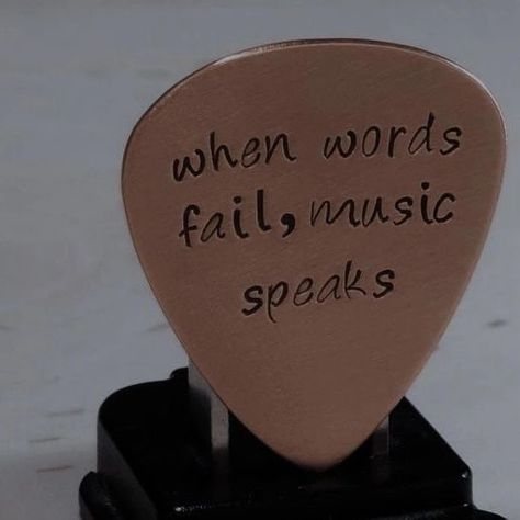 Guitar Pick Painting, Overthinker Aesthetic, Makoto Yuki, True Things, Teenager Quotes, Anime Family, Hrithik Roshan, Music Aesthetic, Fake Tattoos