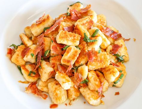 Crispy Gnocchi with Lemon, Sage and Prosciutto - The Savory Cipolla Butter Gnocchi, Crispy Gnocchi, Fried Gnocchi, Pan Fried Gnocchi, Brown Butter Sage, Prosciutto Pasta, Prosciutto Recipes, Italian Pasta Sauce, Crispy Prosciutto