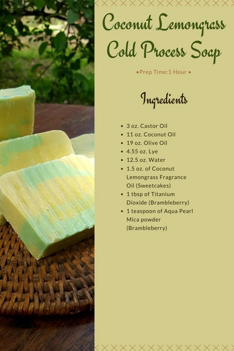 Coconut Lemongrass soap Cold Process Soap Recipes For Beginners, Home Made Soap Recipe For Beginners, Lye Free Soap Recipes, Diy Soap Bars For Beginners, Soap Making For Beginners, Lemongrass Soap, Natural Soaps Recipes, Soap Making Ideas, Diy Soap Bars