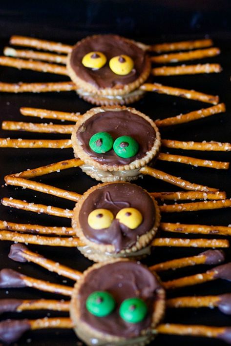 Peanut free Sunbutter spider cookies for Halloween by Jennifer Perkins Halloween Themed Christmas, Halloween Treats Recipes, Diy Spider Web, Halloween Dessert Recipes, Delicious Halloween Desserts, Cookies For Halloween, Spray Paint Stencils, Halloween Party Table, Spider Cookies