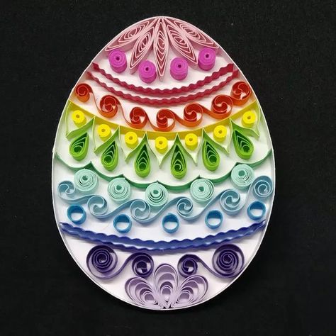 Quilling Bunny, Quilling Easter, Quilling Easter Ideas, Quilled Easter Cards, Paper Quilling Bees, Quilled Easter Eggs, Tulip Quilling Pattern, Quilling Easter Eggs, Holiday Crafts Decorations