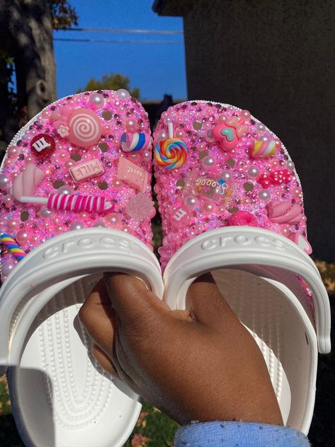 These crocs that I made are not only extremely comfortable and extremely fashionable all at the same time. They are custom made differently for each and every person so they're one of a kind. Custom Crocs Diy, Yarn Crocs, Customized Crocs Shoes, Customize Crocs, Barbie Crocs, Crocs Cute, Bedazzled Crocs, Cool Crocs, Crocs Aesthetic