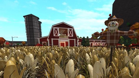 Bloxburg Barn Ideas, Barn Bloxburg, Bloxburg Farm Layout, Bloxburg Fall Festival, Camp Bloxburg, Farm Bloxburg, Bloxburg Village, Bloxburg Farm, Bloxburg Halloween