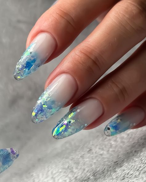 Blue Jewel Nails, Blue Topaz Nails, Blue Nails With Crystals, Cinderella Nails Designs, Blue Crystal Nails, Clear Blue Nails, Blue Nails Design, Nails Crystals, Cinderella Nails