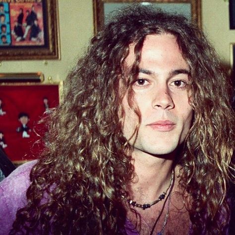 Alice in Chains - Happy Birthday, Mike Starr. We miss you.... Alice And Chains, Happy Birthday Mike, Michael Starr, Sean Kinney, Mike Starr, Mad Season, Jerry Cantrell, Layne Staley, Grunge Guys