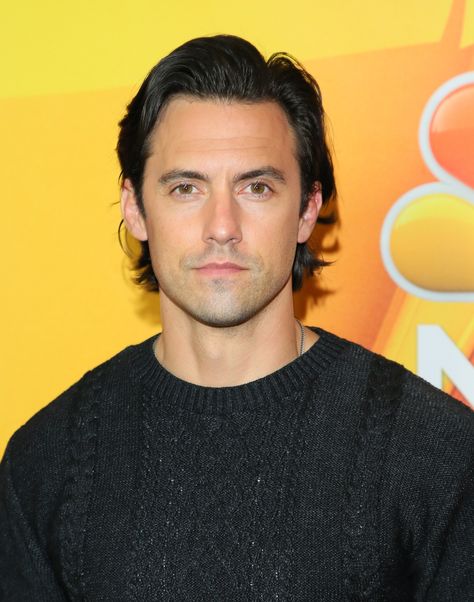 Milo Ventimiglia Gilmore Girls, Roman Hair, David Hair, Guy Pics, Nerdy Guys, Growing Out Hair, Gilmore Girls Quotes, Mens Hairstyles Medium, Milo Ventimiglia