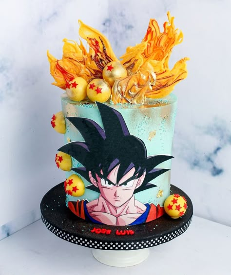 Goku Cake, Dragon Ball Cake, Dragon Ball Z Cake, Dragonball Z Cake, Bolo Drip Cake, Goku Birthday, August Birthdays, 10 Birthday Cake, Anime Cake