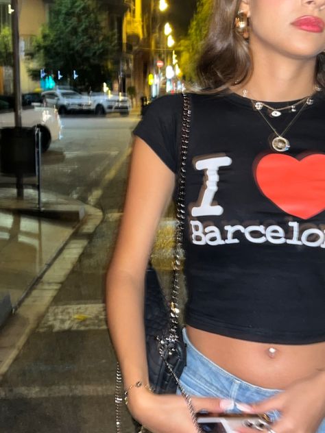 I Love Barcelona, Barcelona Tourist, Barcelona Pictures, Europe Pics, Barcelona Aesthetic, Barcelona T Shirt, Barcelona Shirt, Barcelona Style, Spain Aesthetic