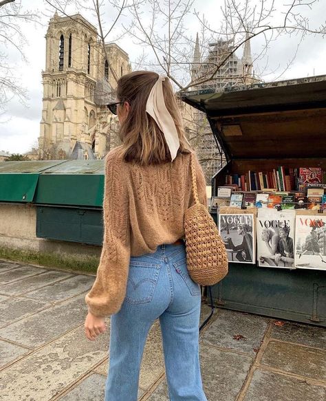 Parisian Style Outfit, Parisienne Style, Paris Chic, Jeanne Damas, Parisian Chic, Inspired Outfits, Autumn Outfit, French Girl, Girl Style