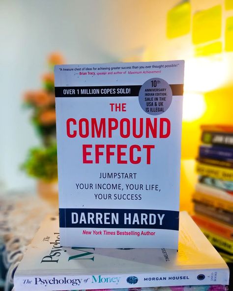 Have you ever wonder how small habits can lead to massive success??? ✨ The Compound Effect by Darren Hardy dives into how small, consistent actions can transform your life... 📕Title: The Compound Effect ✍️Author: Darren Hardy 💡Genre: Self-help, Personal development ⏩The book emphasizes that success isn't achieved through big leaps but through the steady accumulation of small, positive choices. ⏩What I loved most? It’s not just theory—this book is packed with practical tips you can start... The Compound Effect Book, Compound Effect Book, The Compound Effect, Best Seller Book, Book Seller, Compound Effect, Darren Hardy, Morgan Housel, Small Habits