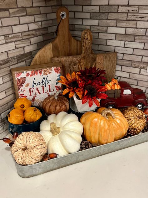 Fall Tray Decor, Fall Szn, Fun Fall Decor, Fall Tray, Fall Thanksgiving Decor, Fall Table Decor, Warm Colour Palette, Fall Decorations Porch, Fall Table