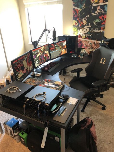 Setup Pc, Entertainment Room Design, Diy Computer Desk, Game Setup, Gaming Desk Setup, Best Gaming Setup, Setup Gaming, Computer Desk Setup, Streaming Setup