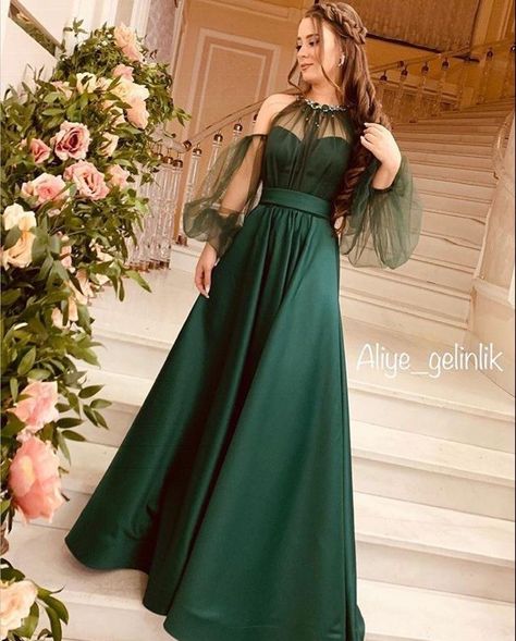 Stunning Prom Dresses, Prom Dress Inspiration, Cute Prom Dresses, Designer Party Wear Dresses, Stylish Party Dresses, فستان سهرة, Pretty Prom Dresses, Party Wear Indian Dresses, Prom Outfits