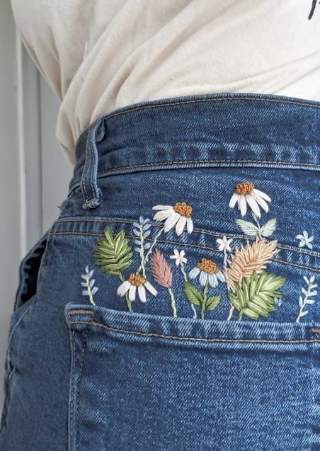 poetical photos. on X: "https://t.co/U07sTdsg4n" / X Embroidery Jeans Diy, Clothes Embroidery Diy, Denim Embroidery, Hand Embroidery Patterns Flowers, Embroidery Shoes, Pola Sulam, Hand Embroidery Projects, Hand Embroidery Flowers, Embroidery On Clothes