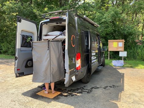 Camper Van Outdoor Shower Ideas, Outdoor Shower Enclosure, Diy Van Conversions, Custom Camper Vans, Minivan Camping, Build A Camper Van, Build A Camper, Campervan Interior, Camping Shower