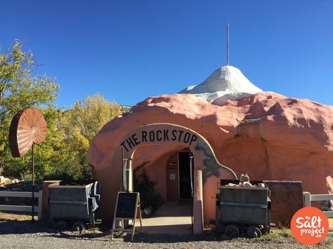 Orderville Utah! Best place to find some rock shops.  Things to do in Utah with Kids  http://saltproject.co/blog/two-tiny-utah-towns-you-need-visit Devils Slide Utah, Orderville Utah, Springdale Utah, Monument Colorado, Utah Vacation, Cedar City, Utah Travel, Travel Images, Booking Hotel