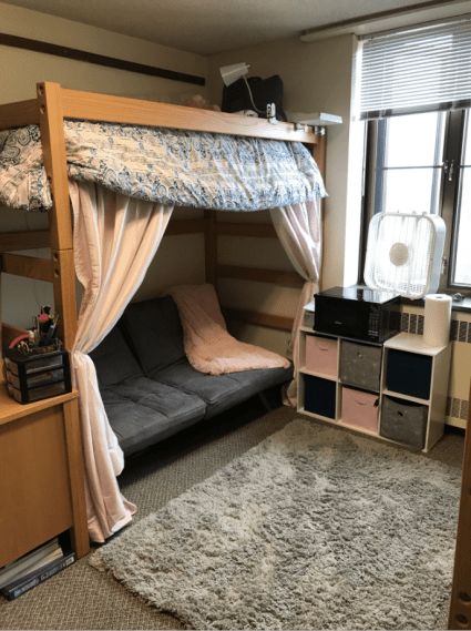 Dorm Room Ideas Bunk, Classy Dorm Room, Apartment Bedroom College, Lofted Beds, Loft Bed Desk, Lofted Bed, 3 Bunk Beds, Small Apartment Bedroom, Beds Ideas