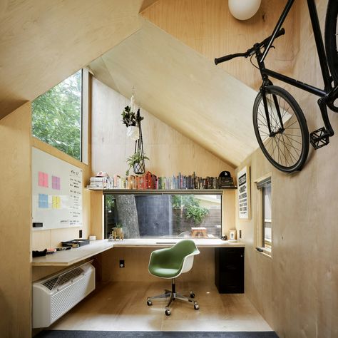 Backyard Structures, Staircase Outdoor, Tiny Office, Dwell Magazine, Accessory Dwelling Unit, Backyard Office, Austin Homes, Space Room, Exclusive Home