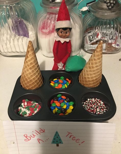 Elf Ideas Easy, Shelf Inspiration, Awesome Elf On The Shelf Ideas, Elf Activities, Xmas Elf, Elf Antics, Elf Fun, Santa Helper, Christmas Food Desserts