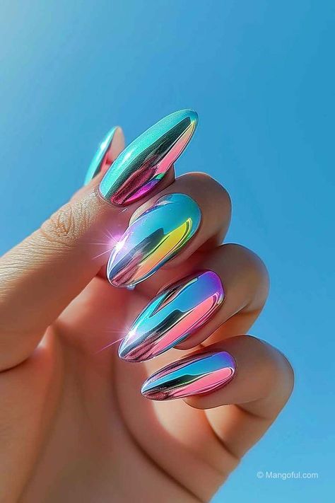 Traditional Nail Art, Chrome Nail Design, Chrome Nail Colors, Chrome Nail Designs, Chrome Nail Art, Chrome Nails Designs, Green Nail Designs, Chrome Nail, Glamorous Nails