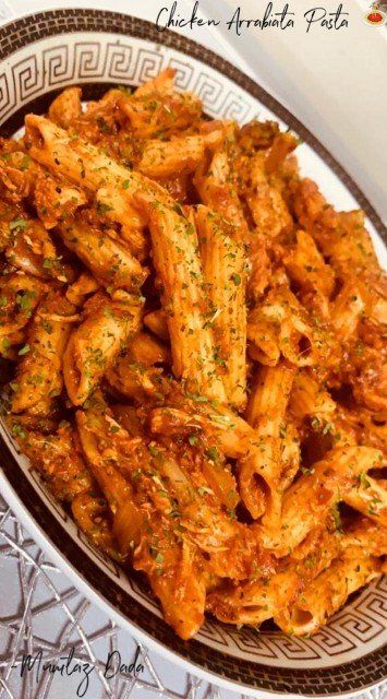 Chicken Arrabiata Pasta recipe by Mumtaz Abdool Chicken Arrabiata Recipe, Chicken Arrabiata, Arrabiata Pasta, Healthy Light Lunches, Chicken Fillet Recipes, Halaal Recipes, Meal Planners, Halal Recipes, Food Goals