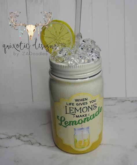 Mason Jar Quotes, Mason Jar Tumbler Ideas, Lemonade Mason Jar, Mason Jar Lemonade, Brite Tone, Tumbler Toppers, Diy Lemonade, Tumbler Cups Personalized, Mason Jar Tumbler