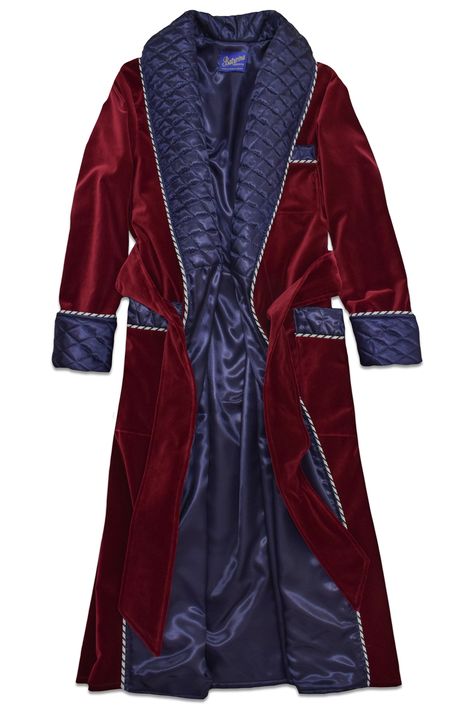 Men's burgundy velvet dressing gown with quilted sill shawl collar classic smoking jacket robe Mens Silk Pajamas, Velvet Dressing Gown, Mens Dressing Gown, Dapper Mens Fashion, Bathrobe Men, Dressing Gown Robe, Burgundy Velvet, Kitenge, Mens Loungewear