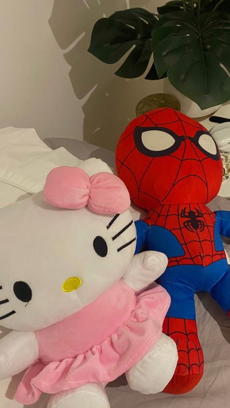 Hello Kitty And Spiderman, Hello Kitty Design, Stuffed Animals, Spiderman, Design Ideas, Hello Kitty, Kitty, Animals, Design