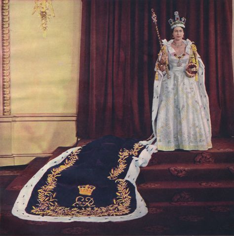 Everything You Ever Wanted To Know About The Imperial State Crown Coronation Robes, Imperial State Crown, British Crown Jewels, Coronation Dress, Wallis Simpson, Alexander Mcqueen Dresses, Princess Caroline Of Monaco, Royal Clothing, Queen Rania