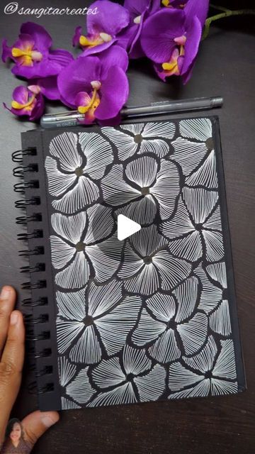 Doodling On Black Paper, Doodle Art On Black Paper, Black Paper Sketchbook, Black Paper Art, Zen Ideas, Line Flowers, Zen Doodles, Zentangle Flowers, Paper Video