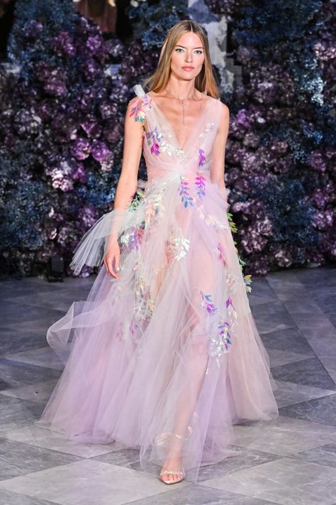 Christian Siriano RTW Spring 2024 Still In Love, Christian Siriano, Alt Fashion, Christian Lacroix, Fashion Weeks, Beautiful Clothes, Spring 2024, Just Amazing, If Only