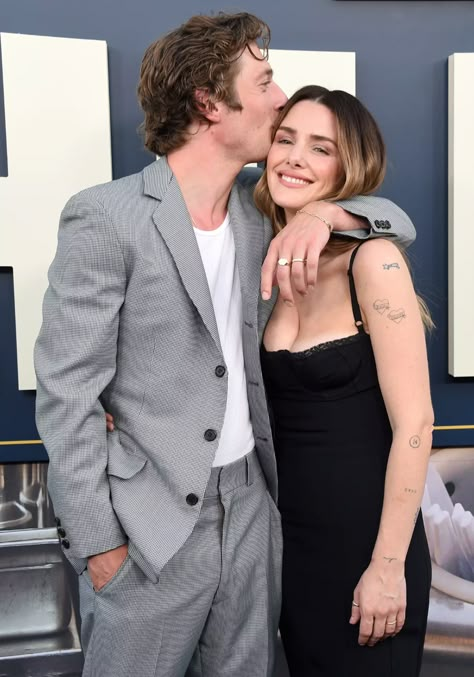 Jeremy Allen White And Addison Timlin, Jeremy Allen White Tattoo, Emmy Rossum And Jeremy Allen White, Cameron Monaghan And Jeremy Allen White, Jeremy Allen White Vogue, Jeremy Allen White The Bear, The Bear Jeremy Allen White, Addison Timlin, Lip Gallagher