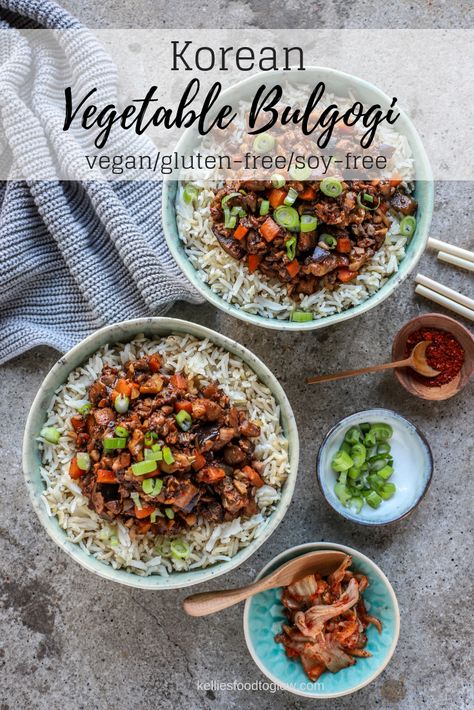 Korean Bulgogi loaded with vegetables and completely vegan. #Koreanfood #vegan #recipe #vegetables #bulgogi #koreanbbq Build A Floating Bed, Korean Vegetarian Recipes, Vegan Korean Food, Korean Vegetarian, Koreansk Mad, Korean Vegetables, Korean Bulgogi, Bulgogi Recipe, Vegan Asian Recipes