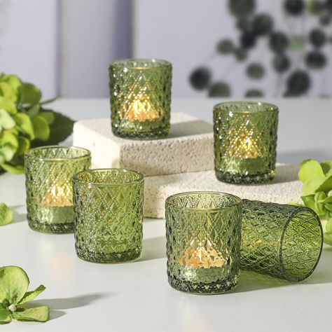 These are very attractive tea light holders. Tea Light Centerpiece Wedding, Christmas Centerpieces For Table, Tea Lights Centerpieces, Centerpieces Christmas, Home Decor Green, Tea Light Candle Holders, Glass Votive Candle Holders, Table Home Decor, Christmas Table Centerpieces