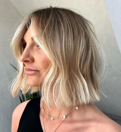 Balyage Short Hair Blonde Bob, Natural Blonde Balayage Bob, Short Blended Blonde Hair, Lived In Blonde Balayage Bob, Short Buttery Blonde Hair, Blonde Long Bob Balayage, Short Blonde Hair Dimension, Short Soft Blonde Hair, Blonde Ombré Bob