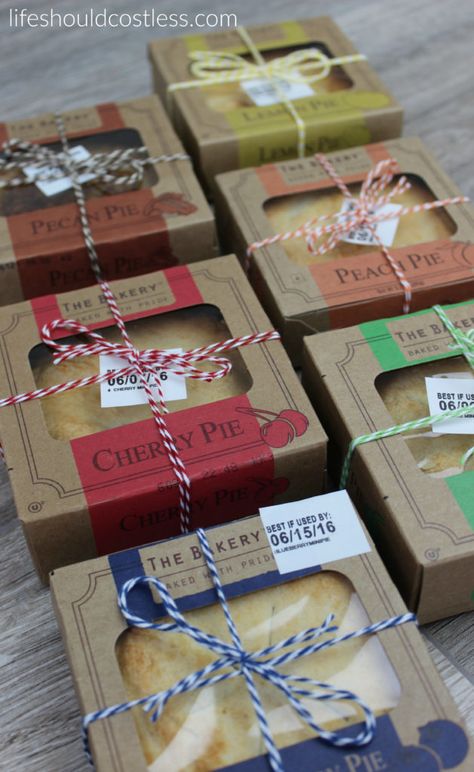 A gift idea that's as easy as pie, and costs less than $1 each. {lifeshouldcostless.com} Faculty Gift Ideas, Fall Themed Appreciation Gifts, Marketing Outreach Gift Ideas, Mini Pie Gifts, Thankful Gift Ideas, Sales Gifts For Prospects, Fall Volunteer Appreciation Ideas, Fall Appreciation Gifts, Fall Giveaway Ideas