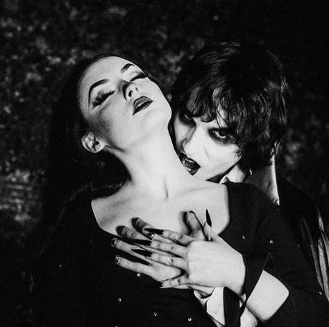 Vampire X Human Couple, Vampire X Human Aesthetic, Goth Couple Art, Goth Couple, Manifesting Board, Vampire Kiss, Vampire Bites, Fantasy Universe, Gothic Photography