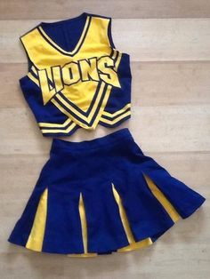 Cheer Costumes, Cardinals Nfl, Cheerleader Costume, Cheerleading Uniforms, Cheer Uniform, Cheer Outfits, Cheerleading Outfits, Cheer Dance, Beste Mama