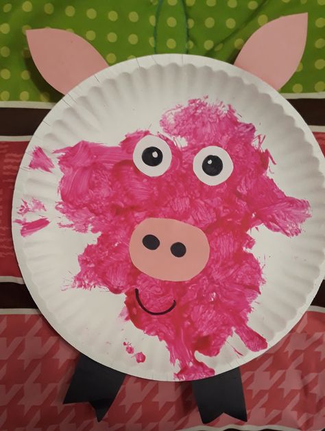 Baby Animals Art Preschool, Infant Farm Art, Farm Week Toddler Activities, Animal Infant Crafts, Farm Animals Crafts For Infants, Farm Art For Infants, Farm Projects For Toddlers, Farm Animal Activities For Infants, Farm Infant Art