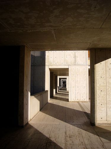 Salk Institute for Biological Studies, La Jolla Salk Institute, Cinema Architecture, Brutalism Architecture, Louis Kahn, Concrete Architecture, Conceptual Architecture, Interior Pictures, Architecture Inspiration, Brutalist Architecture