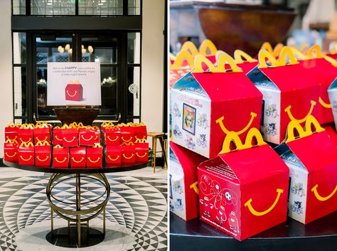 Mcdonalds Wedding Food, Mcdonald’s Catering, Mcdonald’s Wedding Food, Mcdonald’s At Wedding, End Of The Night Wedding Snacks, Midnight Snacks Wedding, Midnight Snack Wedding Ideas, Mcdonalds At Wedding, Mcdonalds Wedding Late Night