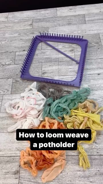 DIY Designs by Bonnie on Instagram: "How to loom weave a potholder #howto #loomweaving #crafting #potholder #diycrafts" Make Pot Holders, Pot Holder Crafts, Diy Potholders, Diy Floral Wreath, Potholder Loom, Diy Designs, Loom Bands, Diy Dollar Store Crafts, Diy Holder