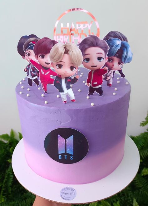 Bts Cake Simple, Bts Cake Design, Bts Theme Cake, Bts Birthday Cake, Bts Cakes, Army Birthday Cakes, Chocolate Tumblr, Bts Birthday, Bts Cake