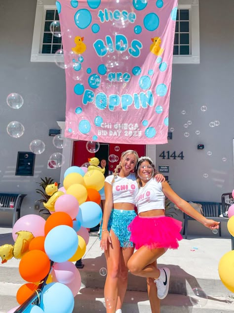 Chi O Bid Day Themes, So Fresh So Clean Sorority, So Fresh So Clean Sorority Theme, Alpha Chi Omega Bid Day Themes, Bubble Bid Day, Bubble Bid Day Theme, So Fresh So Clean Bid Day, Sorority Bid Day Themes Unique, Sorority Costumes