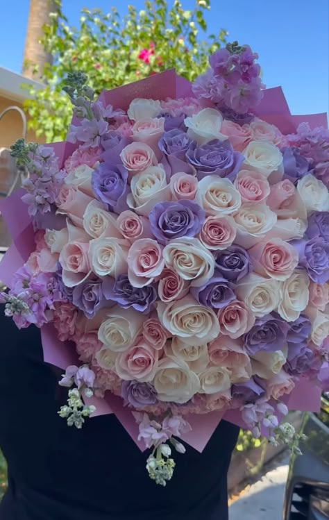 Purple Ramos, Flower Ramo, Purple Roses Bouquet, Purple Flower Bouquet, Quinceanera Pink, Flower Boquet, Purple Bouquets, Birthday Flowers Bouquet, Luxury Flower Bouquets