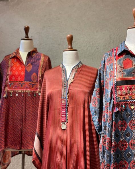 Expressionist prints in earthy colour Tunics are perfect for Diwali parties!✨ Shop online by dropping a DM or at anantam,South Extension… | Instagram Silk Kurti Designs, Stylish Kurtis Design, Kaftan Designs, Long Kurti Designs, Kurta Neck Design, Dress Design Patterns, Kurta Designs Women, Embroidery Suits Design, Fashionista Clothes